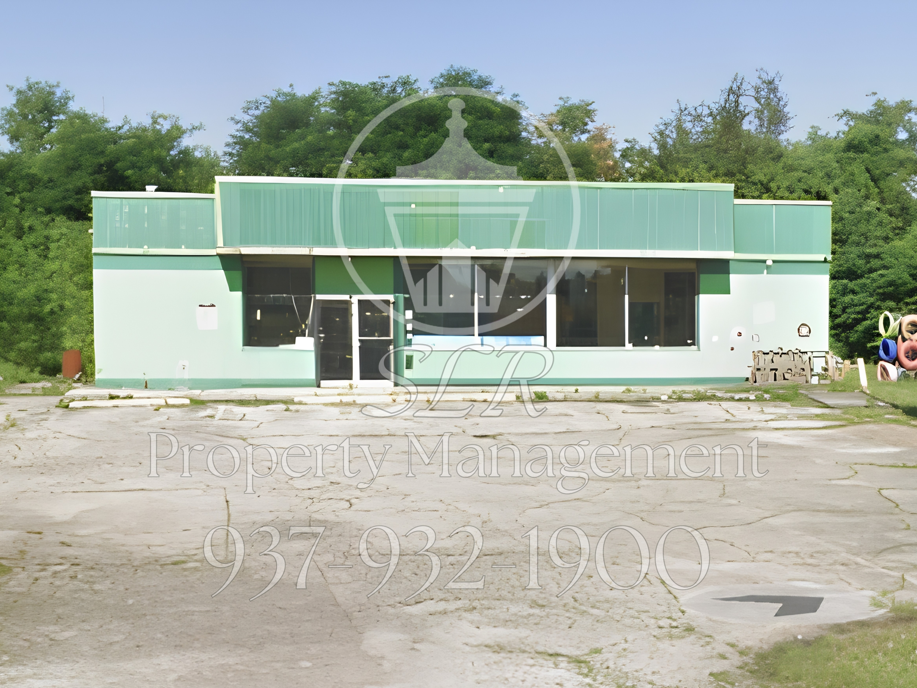 4501 Riverside Drive - 1